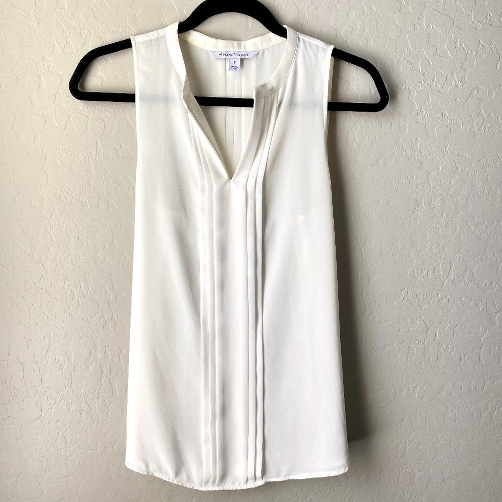 41 Hawthorn, White Sleeveless Top, Size Small